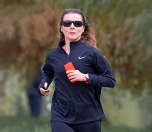 woman, running, outdoors, active wear, jogging, active, exercise, sunglasses, sport clothes, sports, healthy, lifestyle